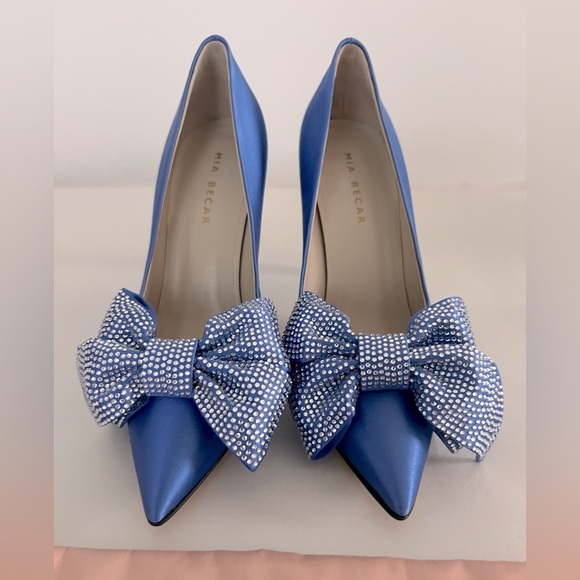 NIB Mia Becar Blue Alessandra Satin Pumps Embellished Bow Formal Wedding Sz 38.5 - Picture 7 of 11